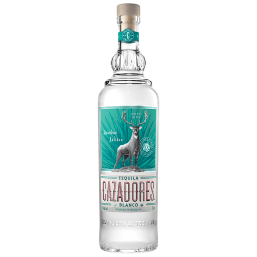 Cazadores Blanco : Tequila in its purest form, without aging, for intensity and real flavor of agave. Citrus fruits, fragrant herbs and the customary smooth finish makes Tequila Cazadores Blanco excellent for cocktails or sipped neat.