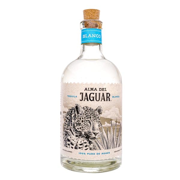 Alma del Jaguar Blanco : Alma del Jaguar is a 100% Blue Weber agave tequila, unfiltered and hand-bottled at the Feliciano Vivanco Distillery (NOM 1414) in Arandas, Jalisco. Crafted sustainably with wild and Champagne yeasts, it supports wild jaguar conservation in Mexico.