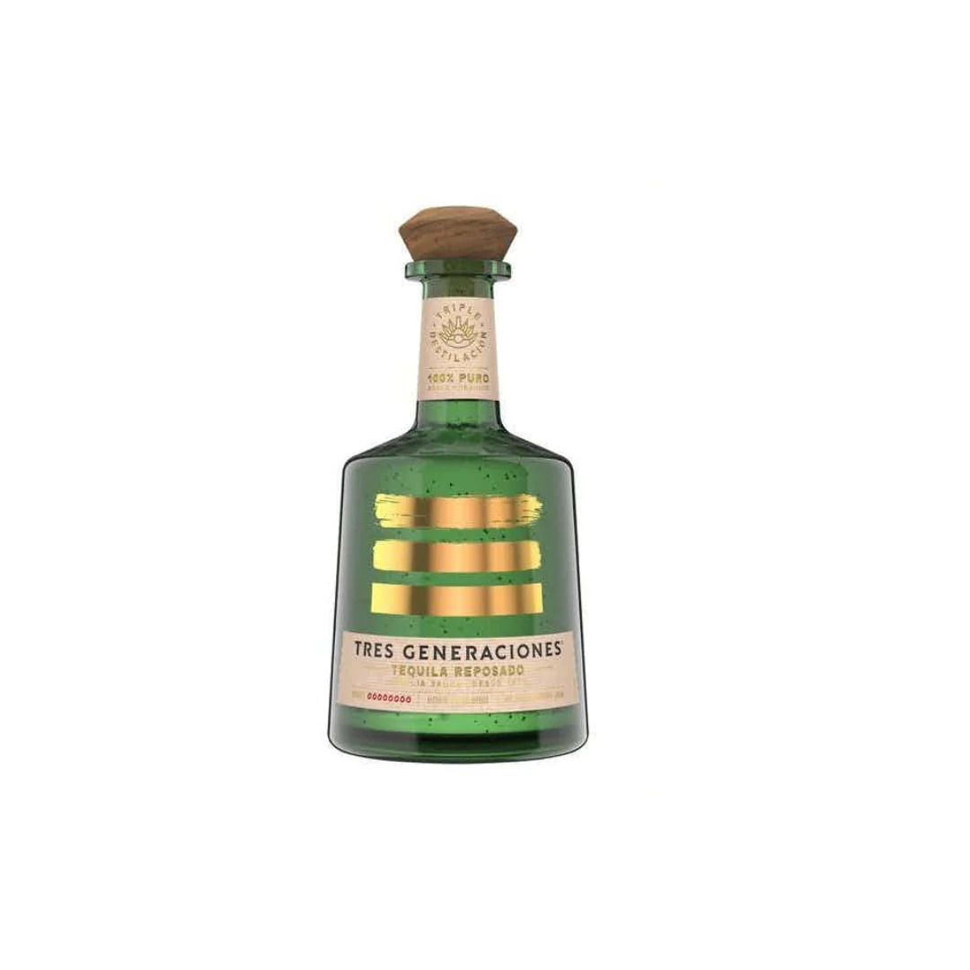 Tres Generaciones Reposado : Vieillie entre 4 et 6 mois en fûts de chêne blanc américain, développe une belle complexité aromatique associant agave frais, épices douces, poivre, vanille et bois toasté. Sa triple distillation lui confère une texture particulièrement douce et une finale sèche et persistante.